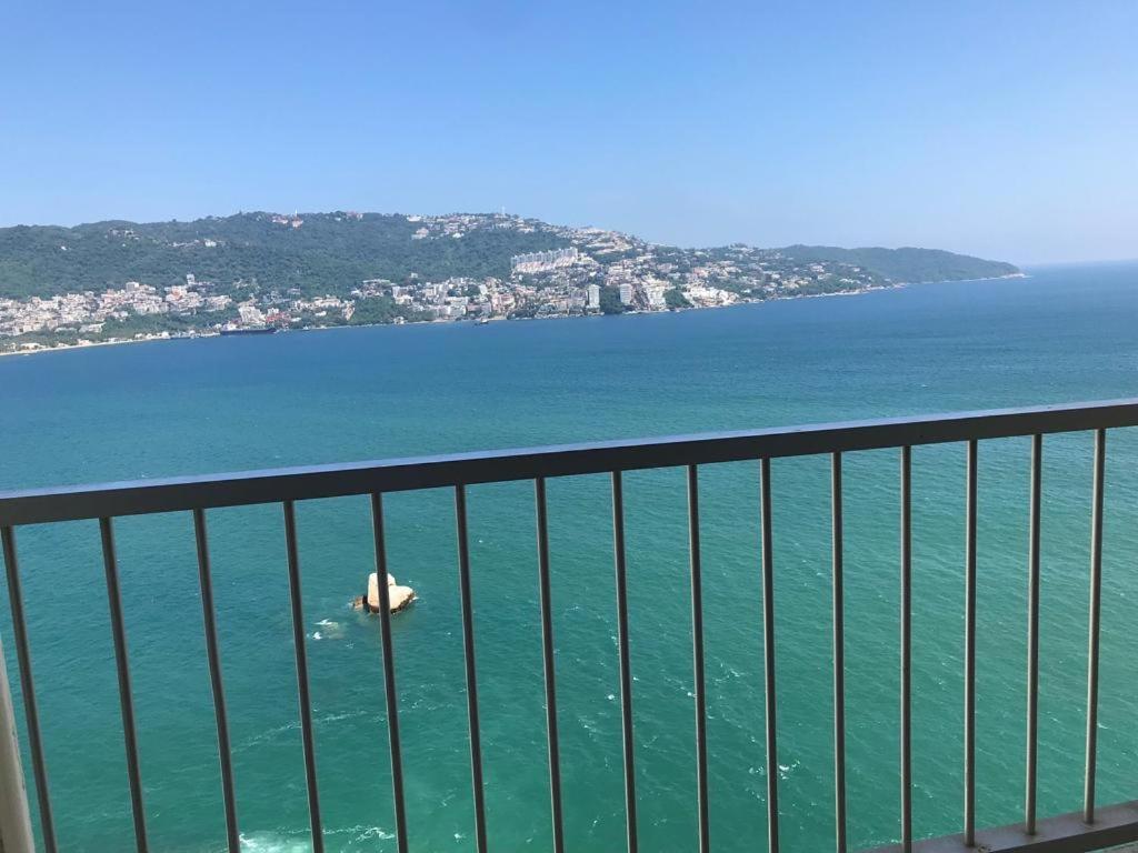 Suite Frente Al Mar En Torres Gemelas アカプルコ エクステリア 写真